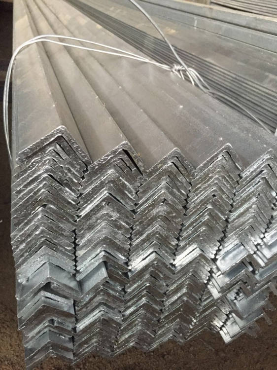 佛山钢材市场不等边角钢批发多少钱一吨，乐从H型钢Q235B材质批发